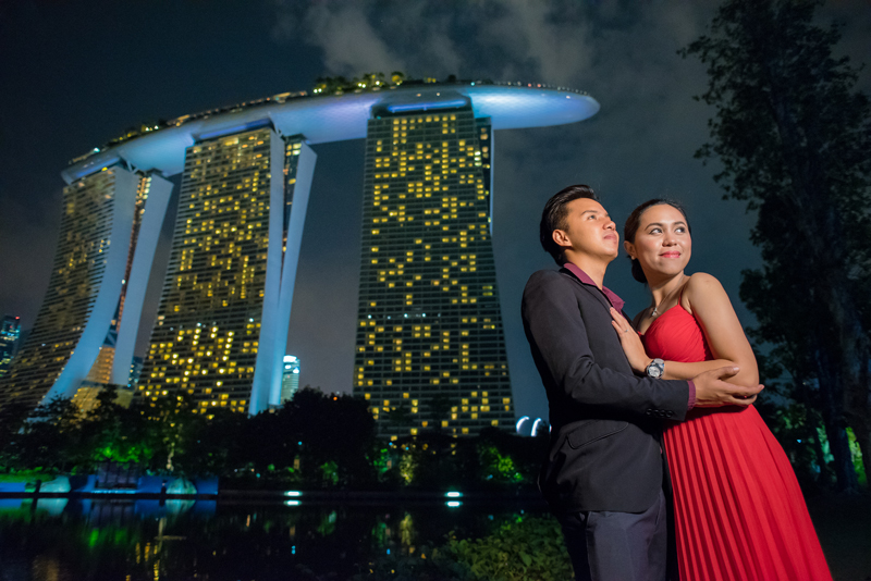 Singapore Engagement Shoot Marina Barrage