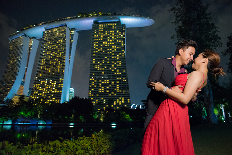 Singapore Engagement Shoot Marina Barrage